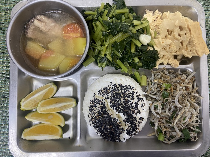 1141023午餐
