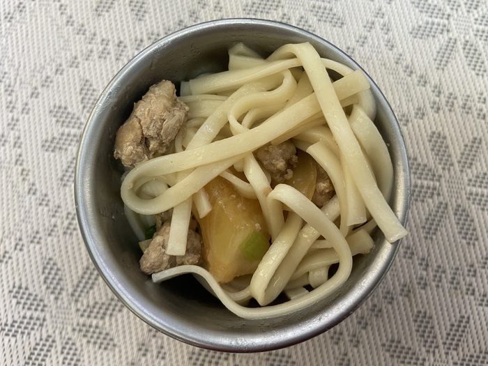 蔥酥肉燥拌麵