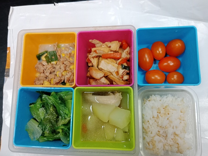 1120303 午餐